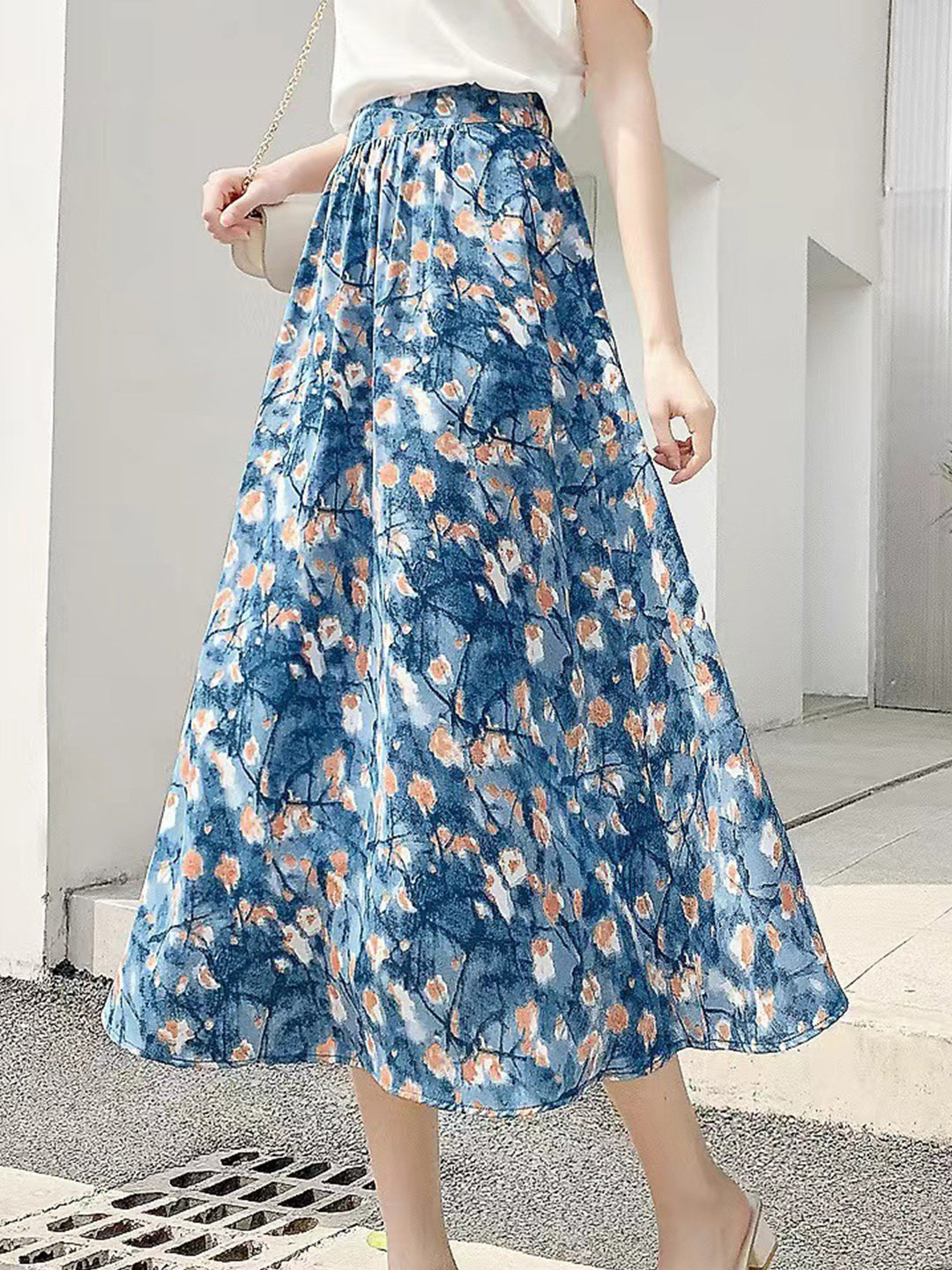 Classic Vintage Garment with a Flattering Fit