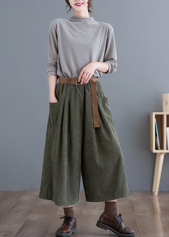 Elegantly Styled Pants for Everyday Wear