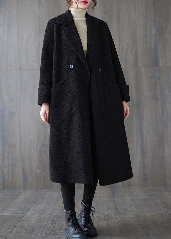 Classic Vintage Coat with a Flattering Fit