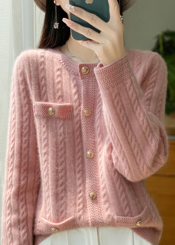 Classic Vintage Cardigan with a Flattering Fit