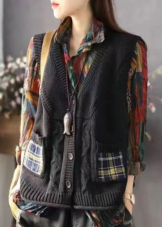 Classic Vintage Coat with a Flattering Fit