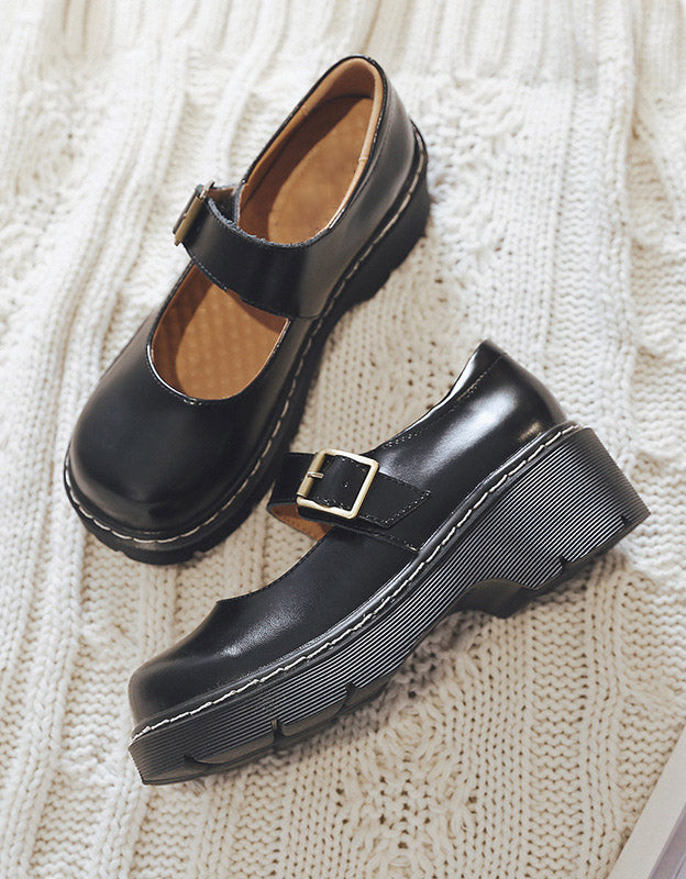Chic Orthopedic Shoes with Unique Design