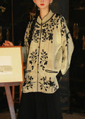 Effortlessly Elegant Coat with a Timeless Design