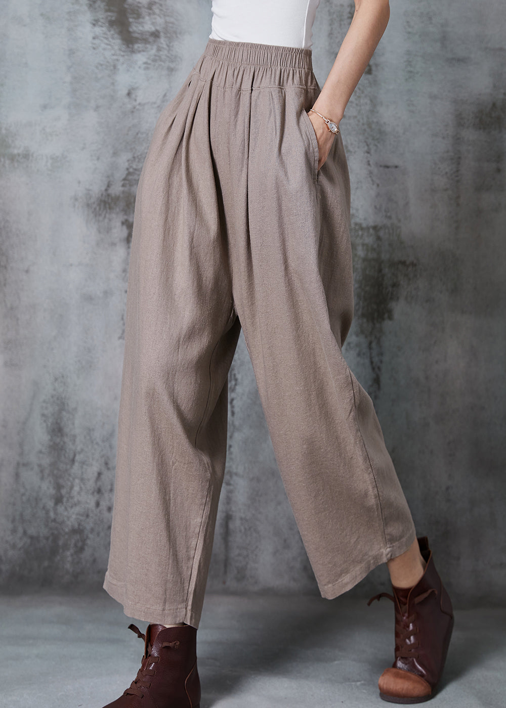 Sophisticated Pants with a Clean Classic Look
