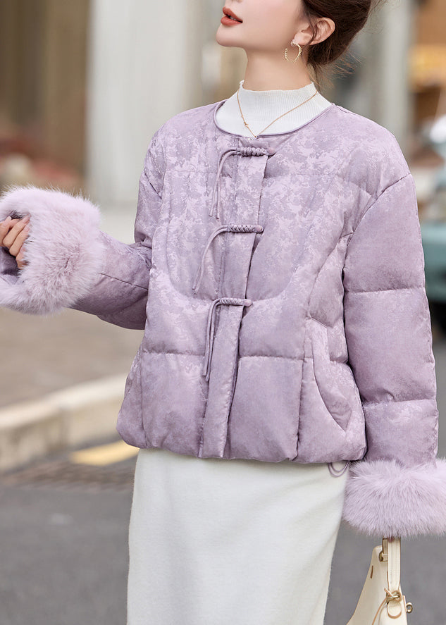 Gracefully Styled Coat for Any Occasion