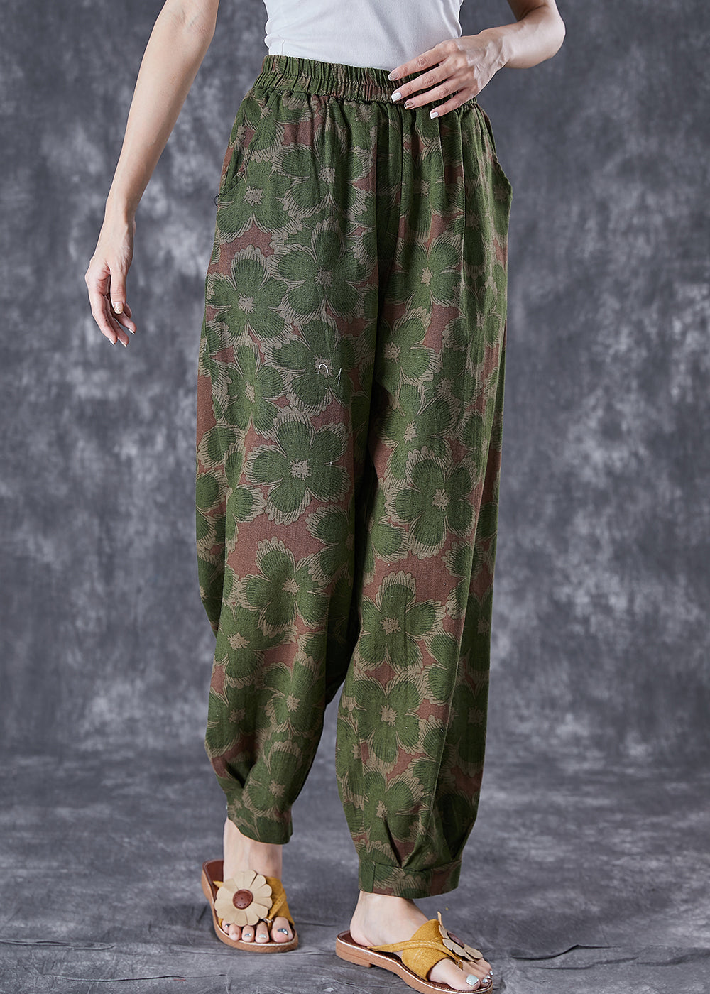 Sophisticated Pants with a Clean Classic Look