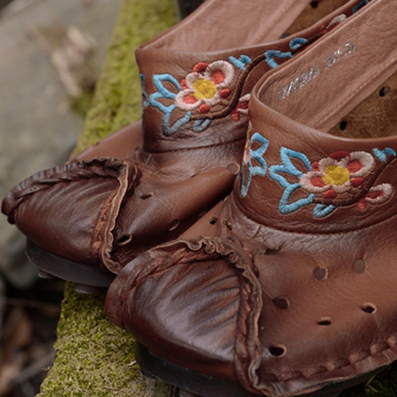 Vintage Inspired Orthopedic Shoes
