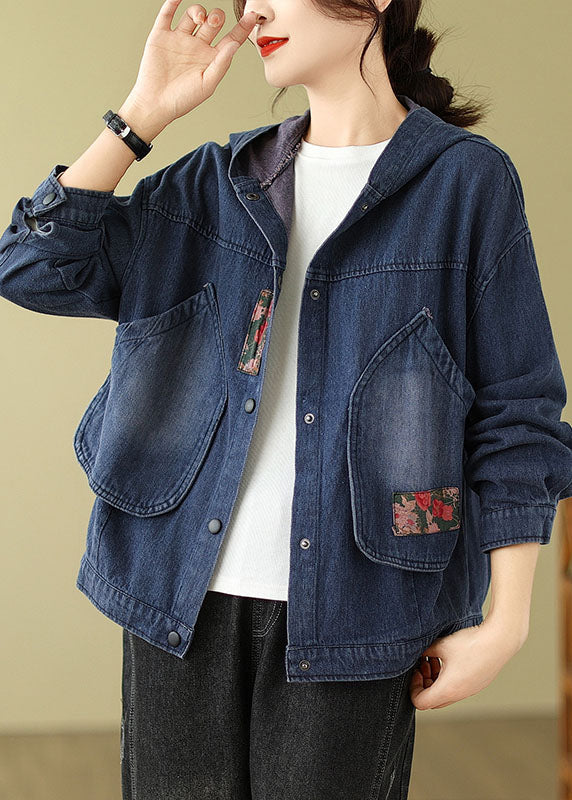 Gracefully Styled Coat for Any Occasion