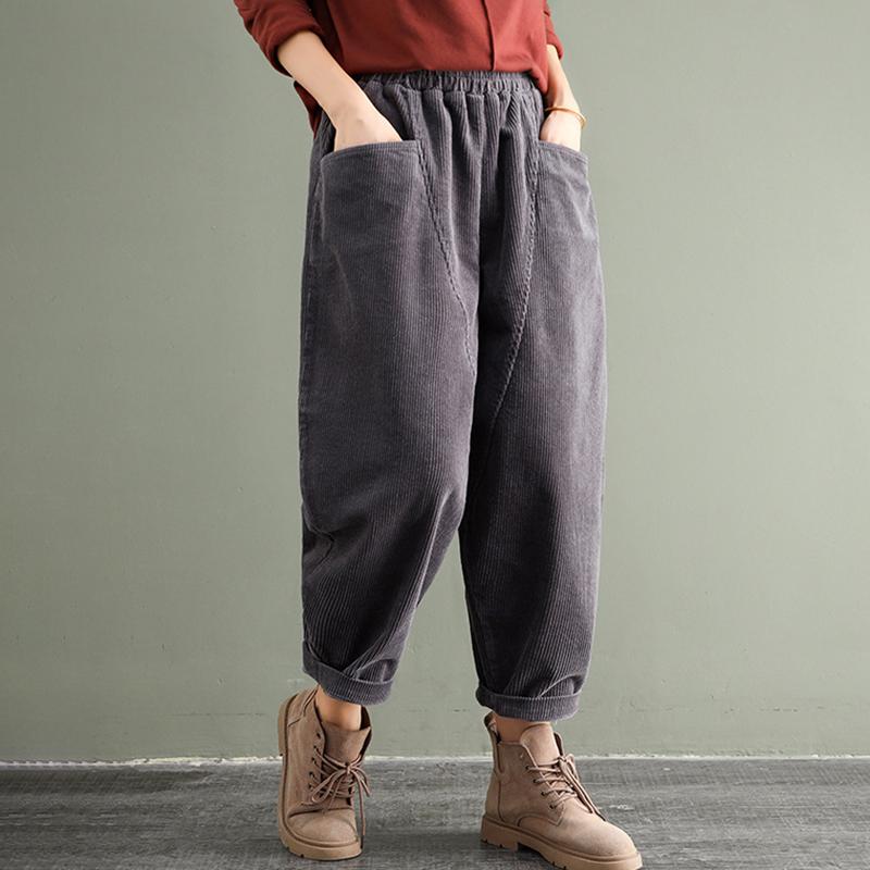 Elegantly Styled Pants for Everyday Wear