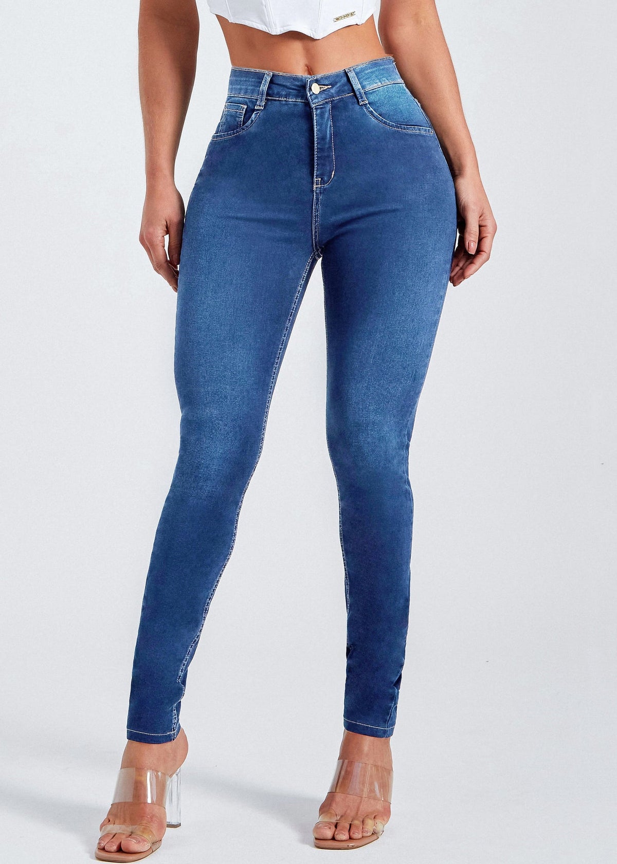 Classic Vintage Pants with a Flattering Fit