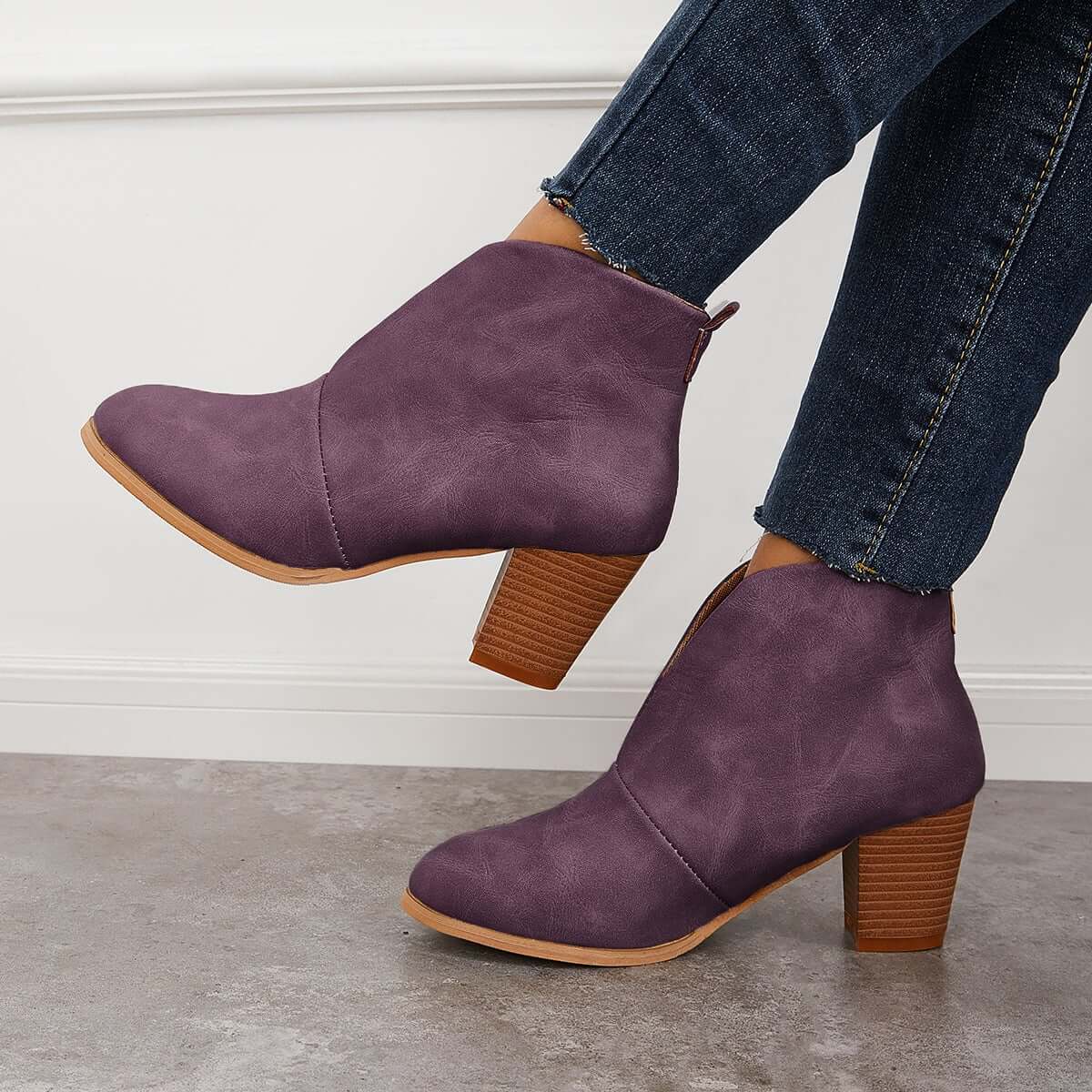 Graceful Orthopedic Boots for Modern Look