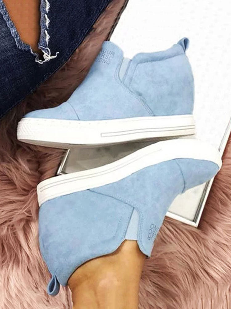 Beautifully Crafted Orthopedic Sneakers