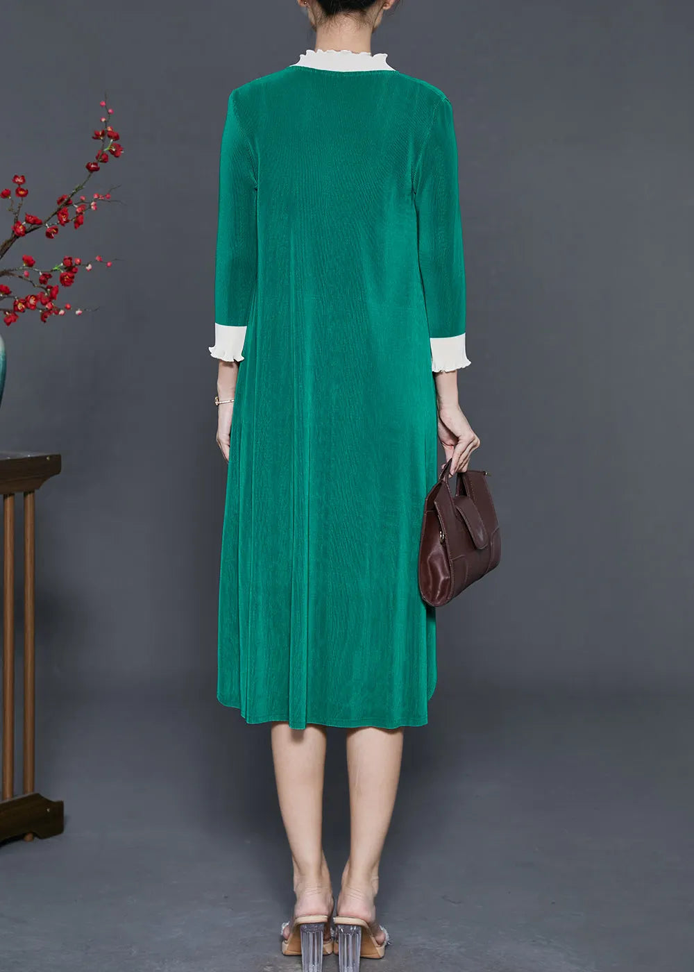 Classic Vintage & Enduringly Stylish Dress