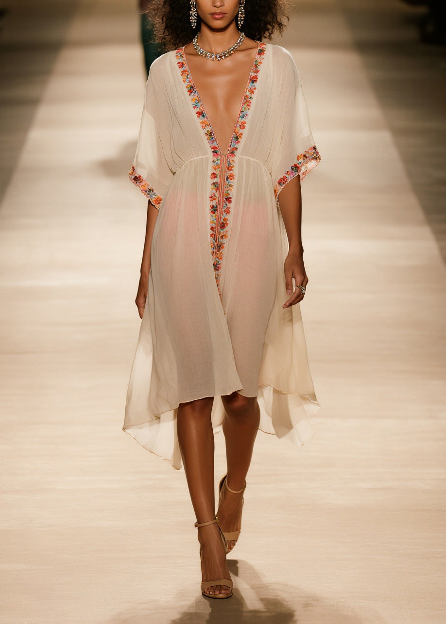 Well Tailored Cardigan with a Graceful Silhouette