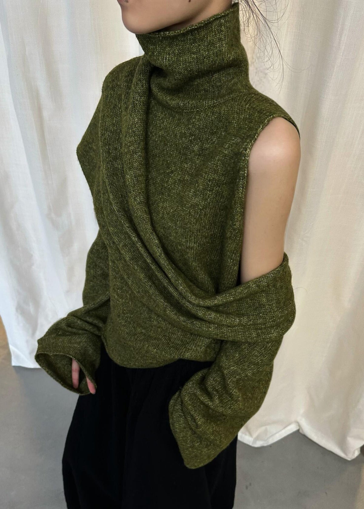 Beautifully Finished Sweater in a Timeless Design