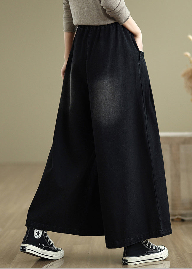Classic Vintage Pants with a Flattering Fit
