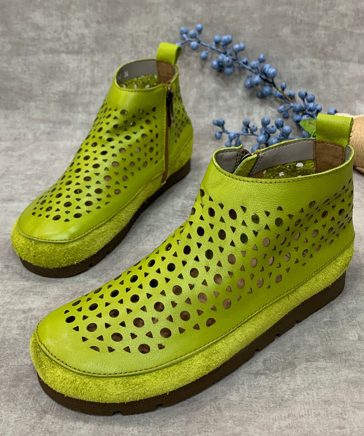 Vintage Inspired Orthopedic Flats