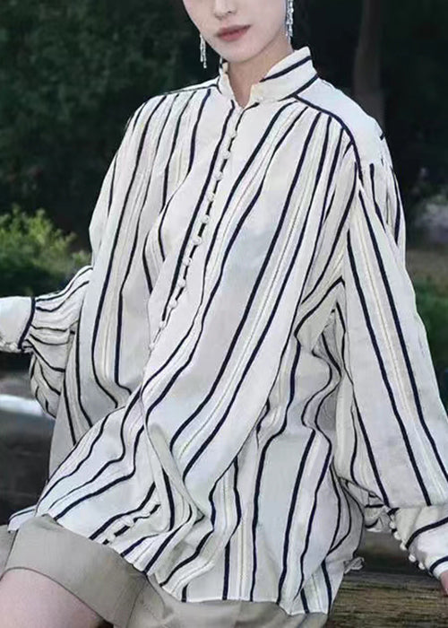 Elegantly Styled Shirt for Everyday Wear