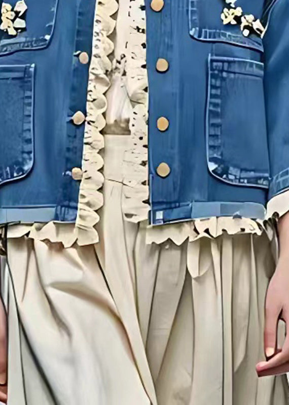 Classic Vintage & Enduringly Stylish Coat
