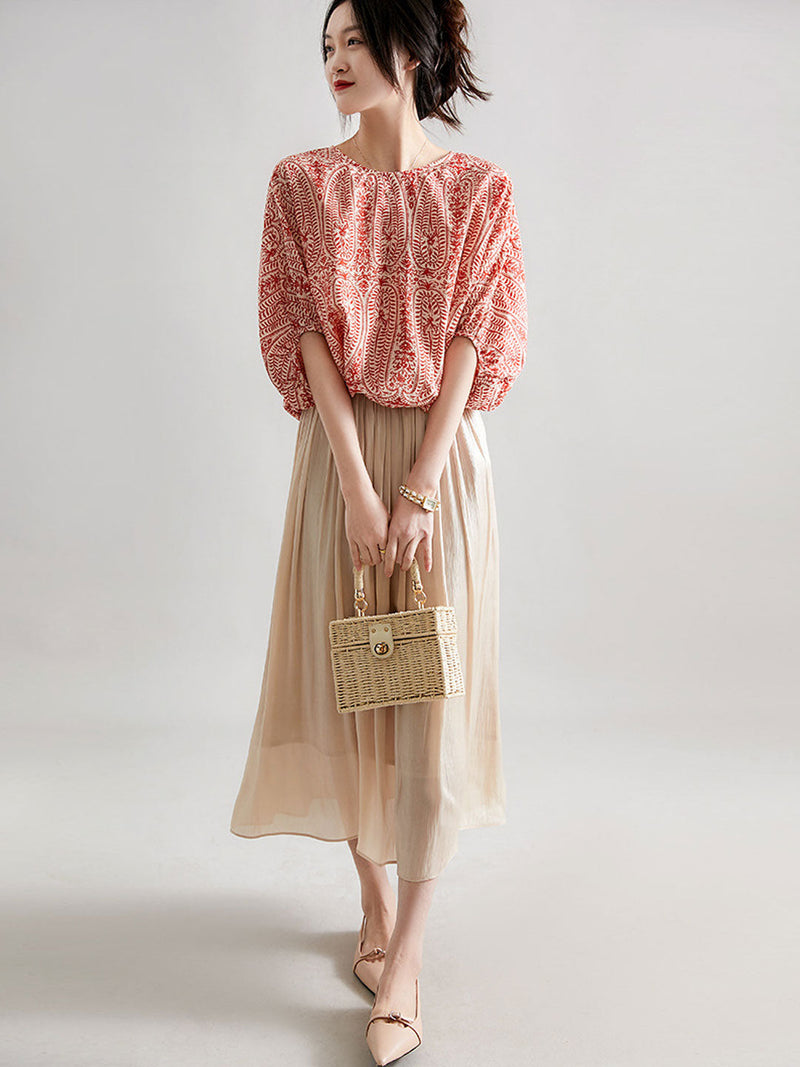Beautifully Finished Blouse in a Timeless Design