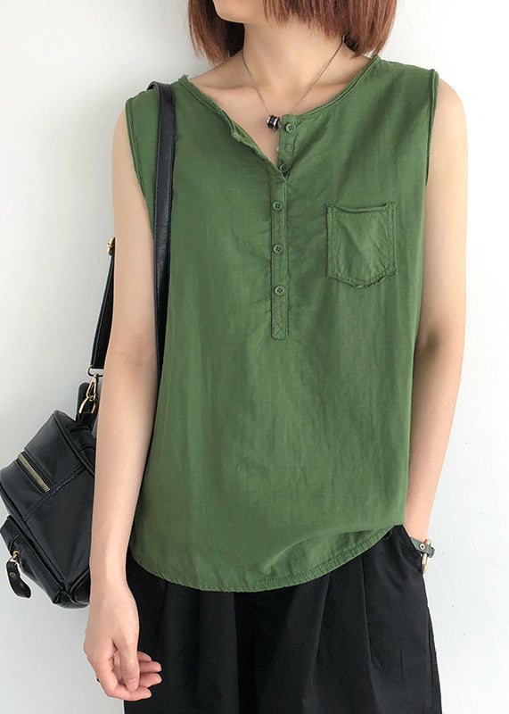 Beautifully Finished Top in a Timeless Design