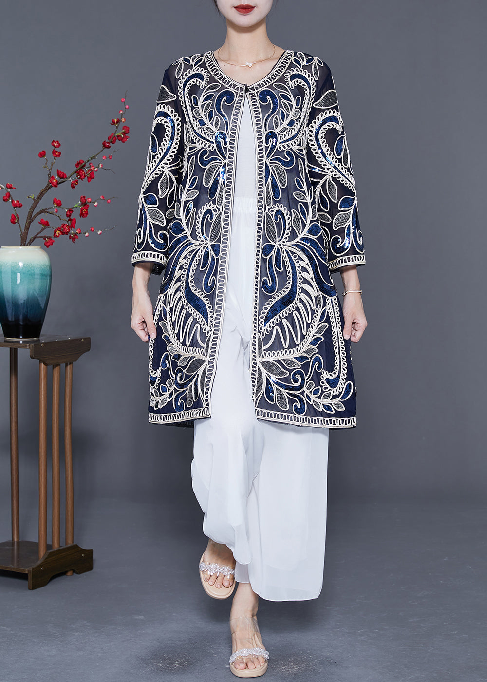Effortlessly Elegant Cardigan with a Timeless Design