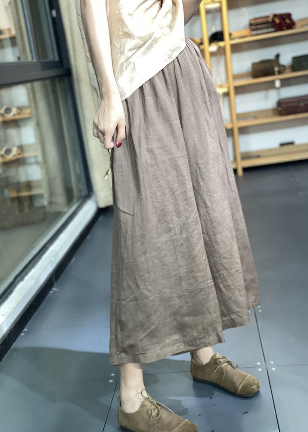 Classic Vintage Pants with a Flattering Fit