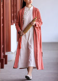 Well Tailored Coat with a Graceful Silhouette