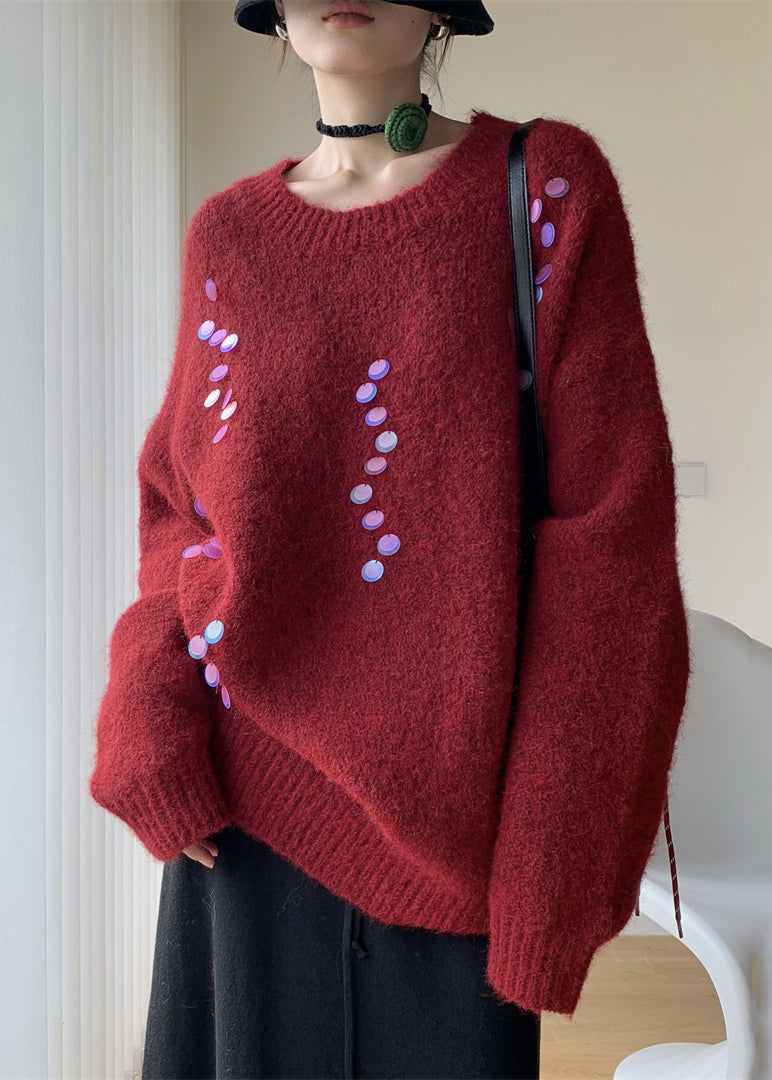 Well Tailored Sweater with a Graceful Silhouette