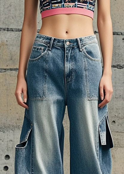 Effortlessly Elegant Pants with a Timeless Design