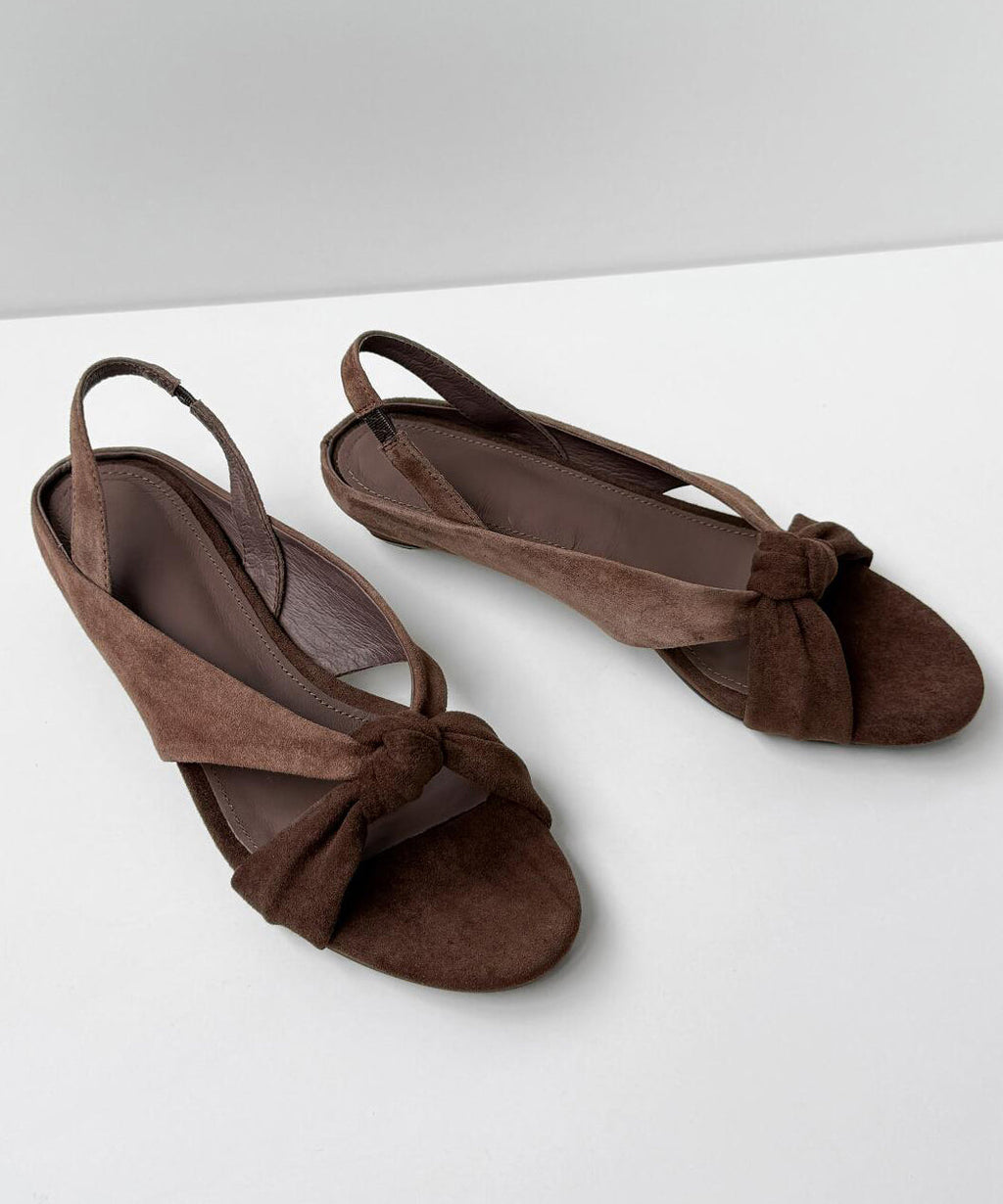 Graceful Orthopedic Sandals for Modern Look