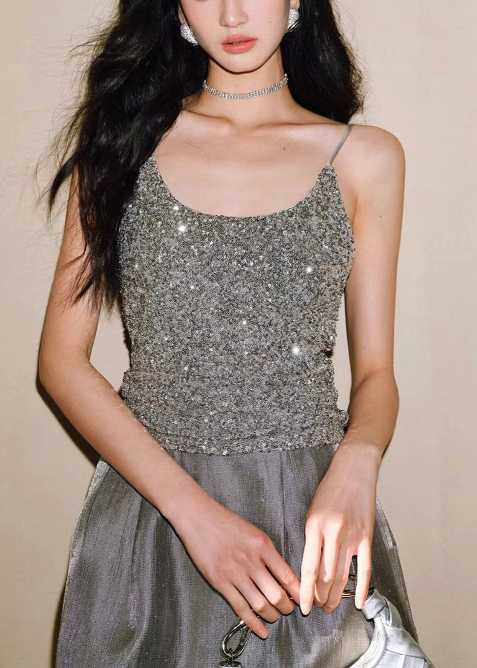 Well Tailored Garment with a Graceful Silhouette
