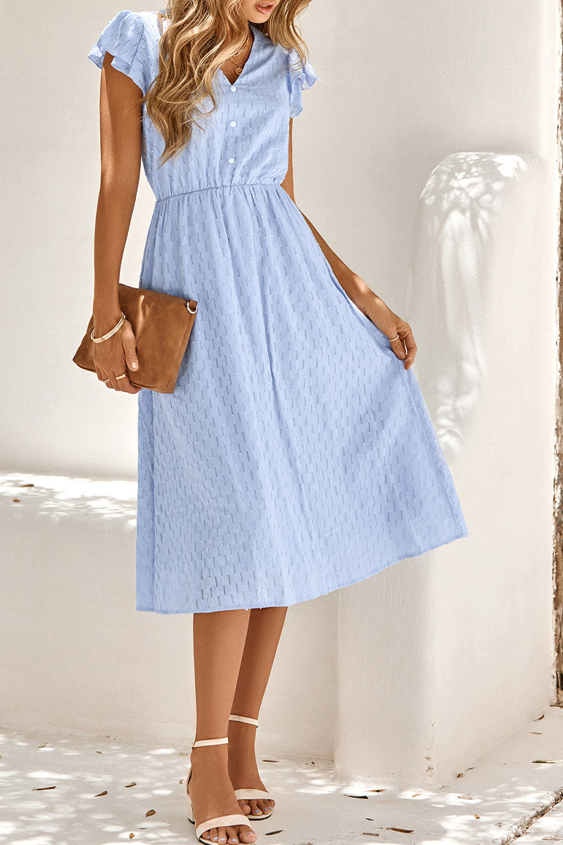 Well Tailored Dress with a Graceful Silhouette