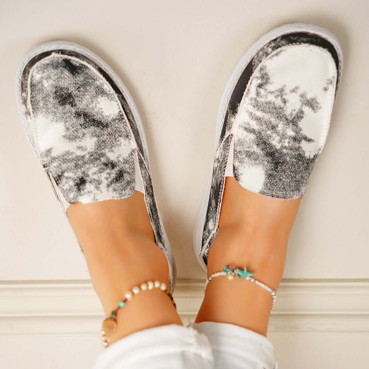 Comfortable Orthopedic Sneakers for Daily Wear