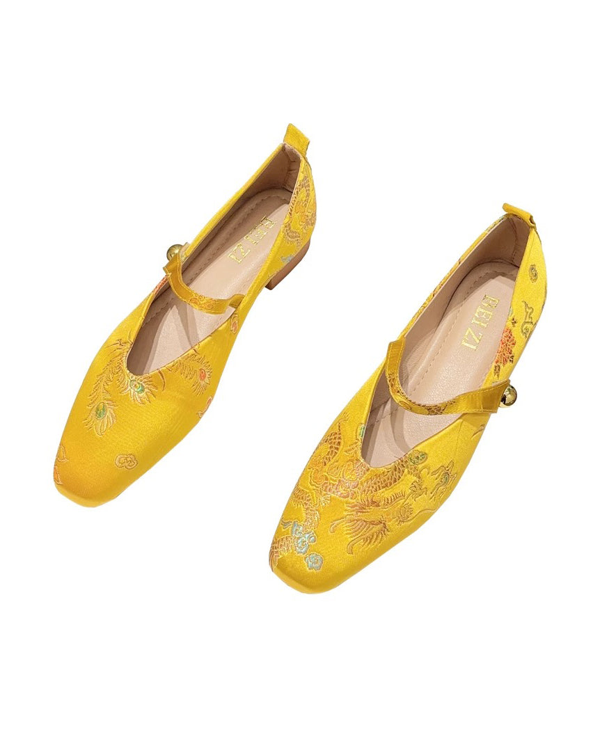 Chic Orthopedic Shoes with Unique Design