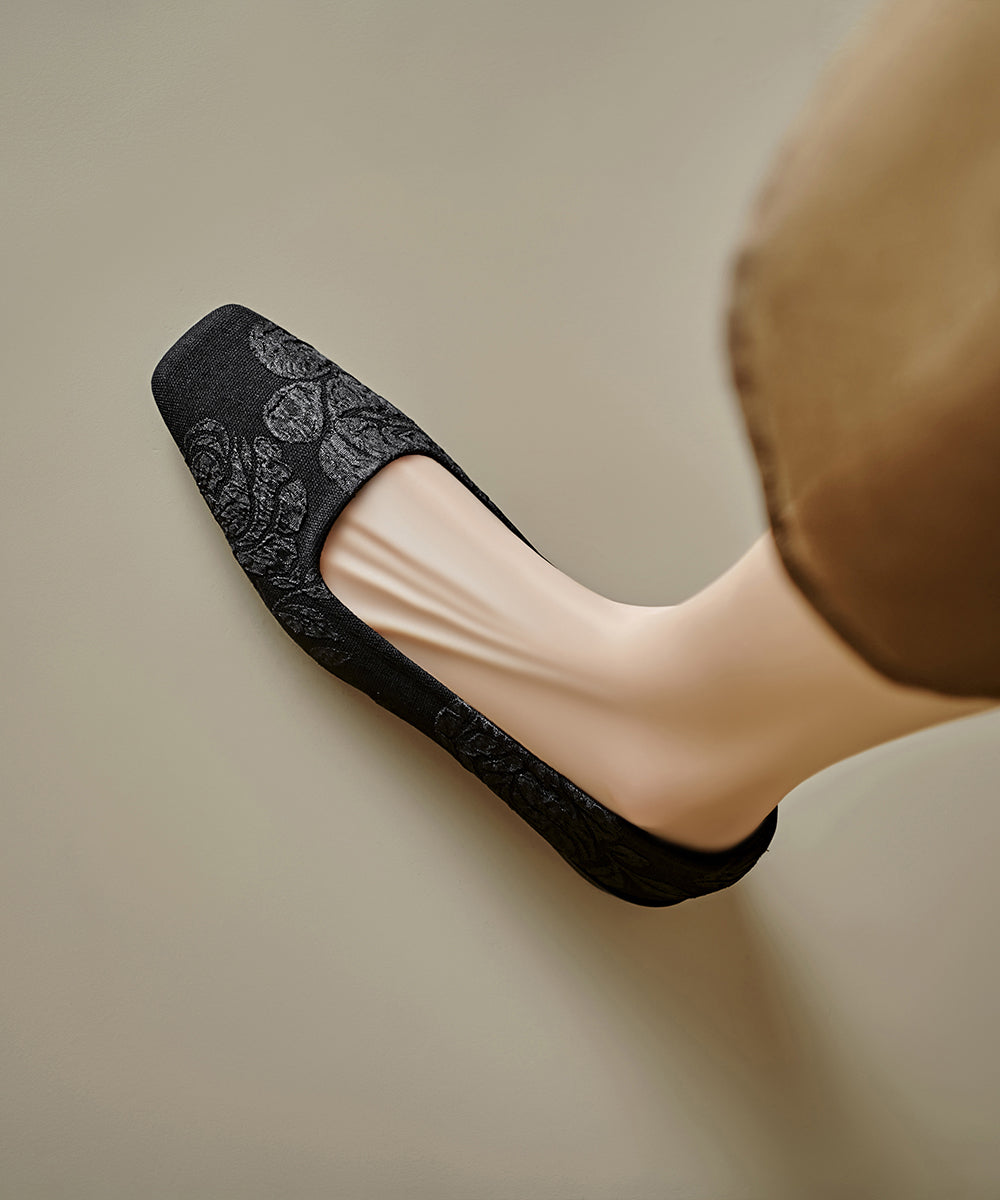 Graceful Orthopedic Flats for Modern Look
