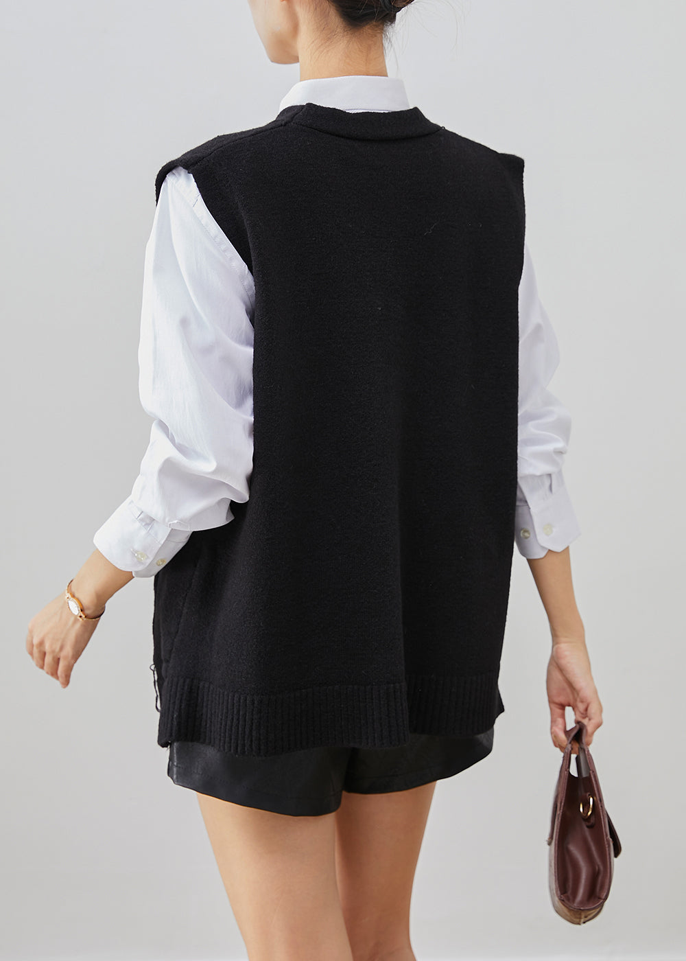Polished Top with an Effortless Classic Look