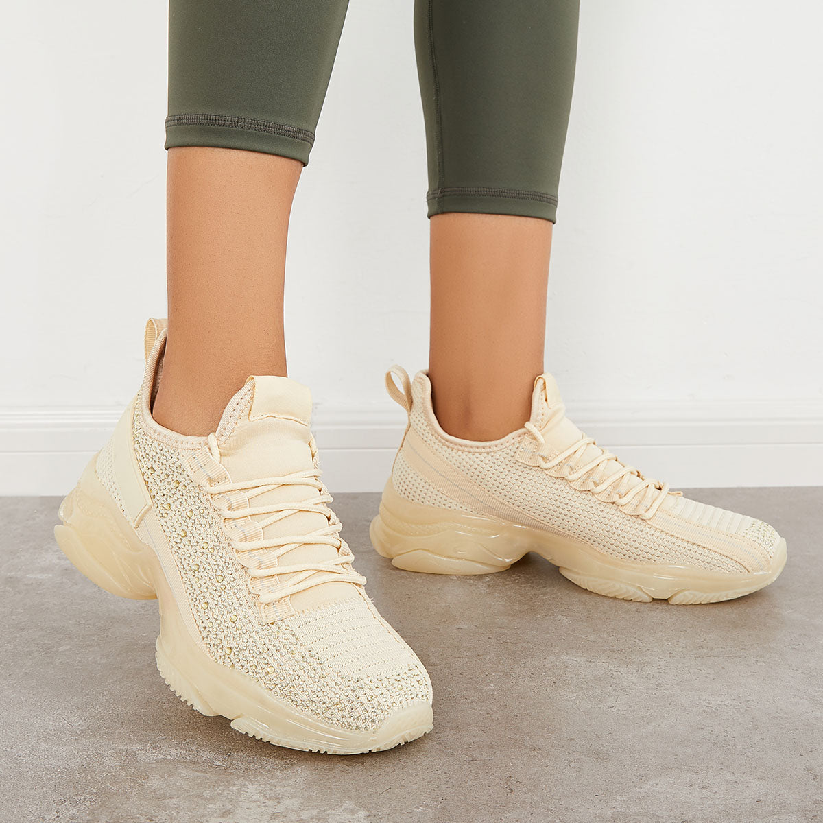 Classic Orthopedic Sneakers with Timeless Style