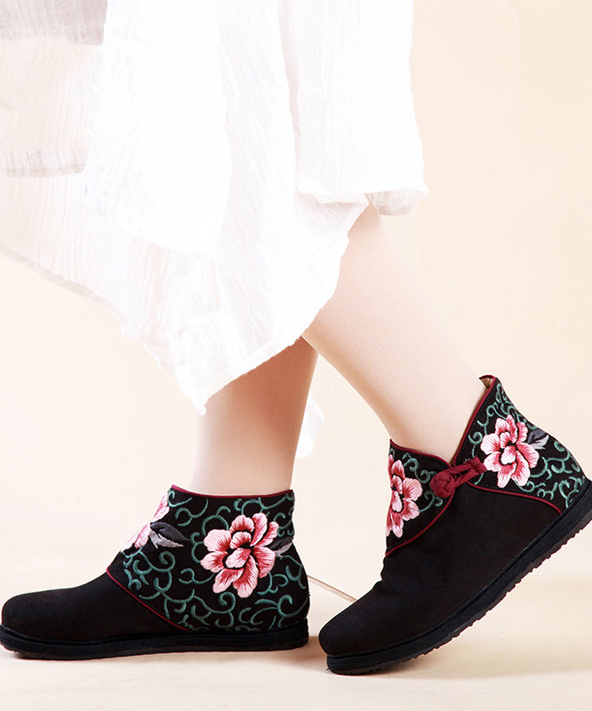 Comfortable Orthopedic Boots for Daily Wear