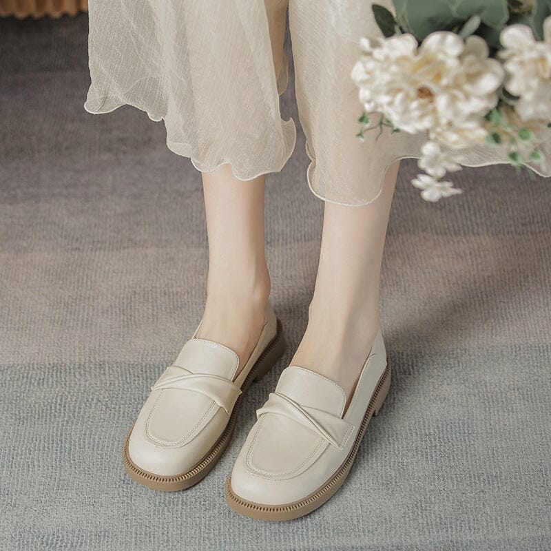 Graceful Orthopedic Loafers for Modern Look