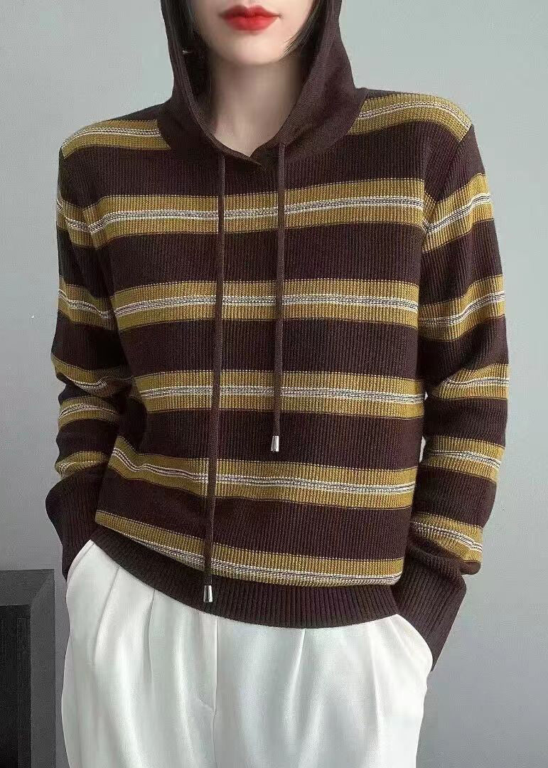 Polished Top with an Effortless Classic Look