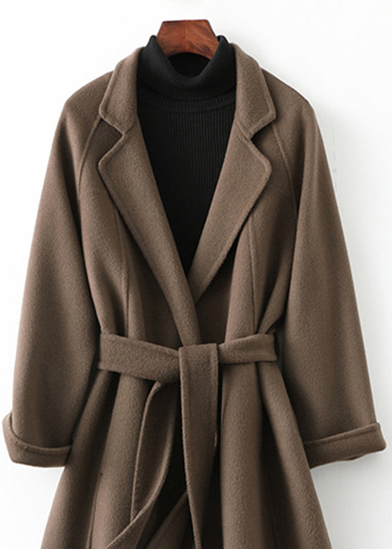 Classic Vintage & Enduringly Stylish Coat