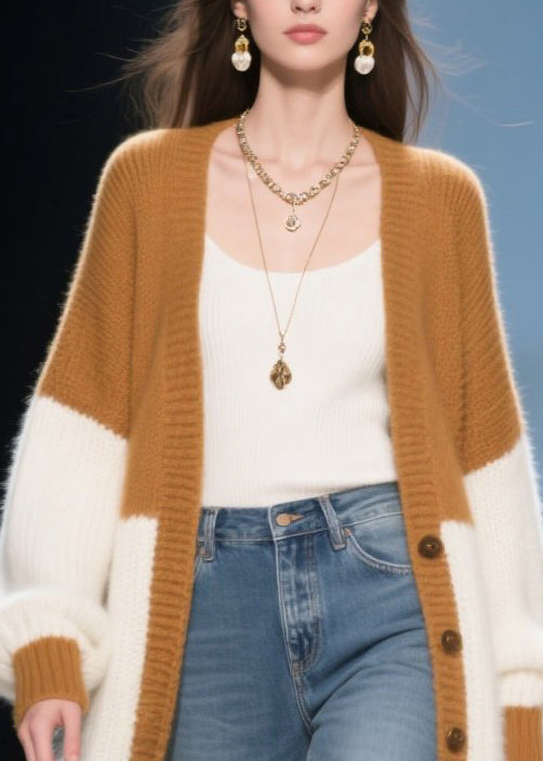 Effortlessly Elegant Cardigan with a Timeless Design