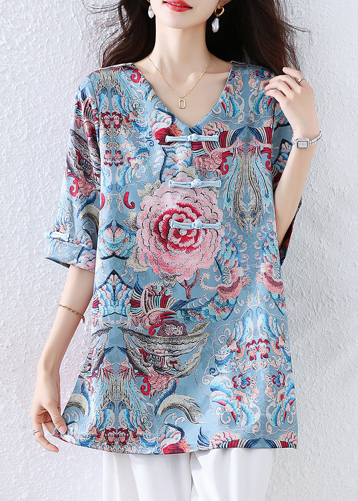 Gracefully Styled Blouse for Any Occasion