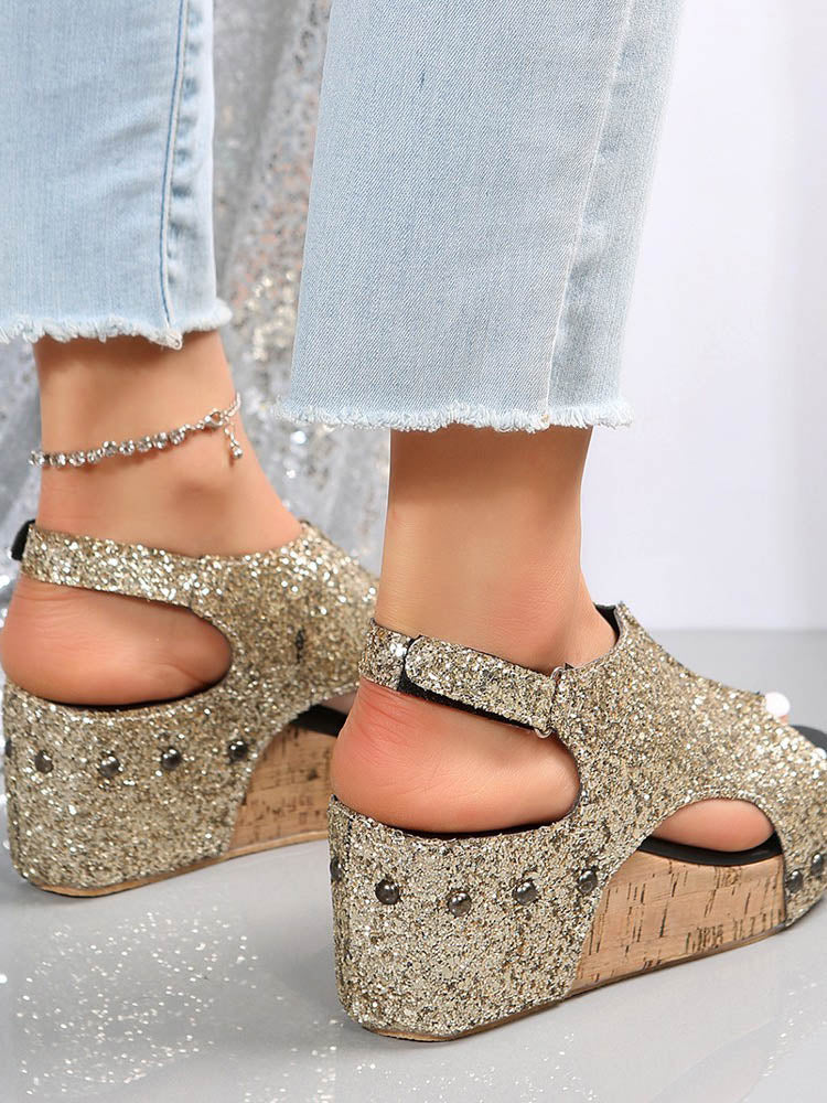 Classic Orthopedic Sandals with Timeless Style