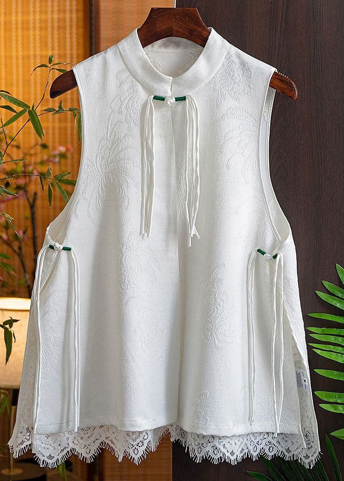 Gracefully Styled Garment for Any Occasion