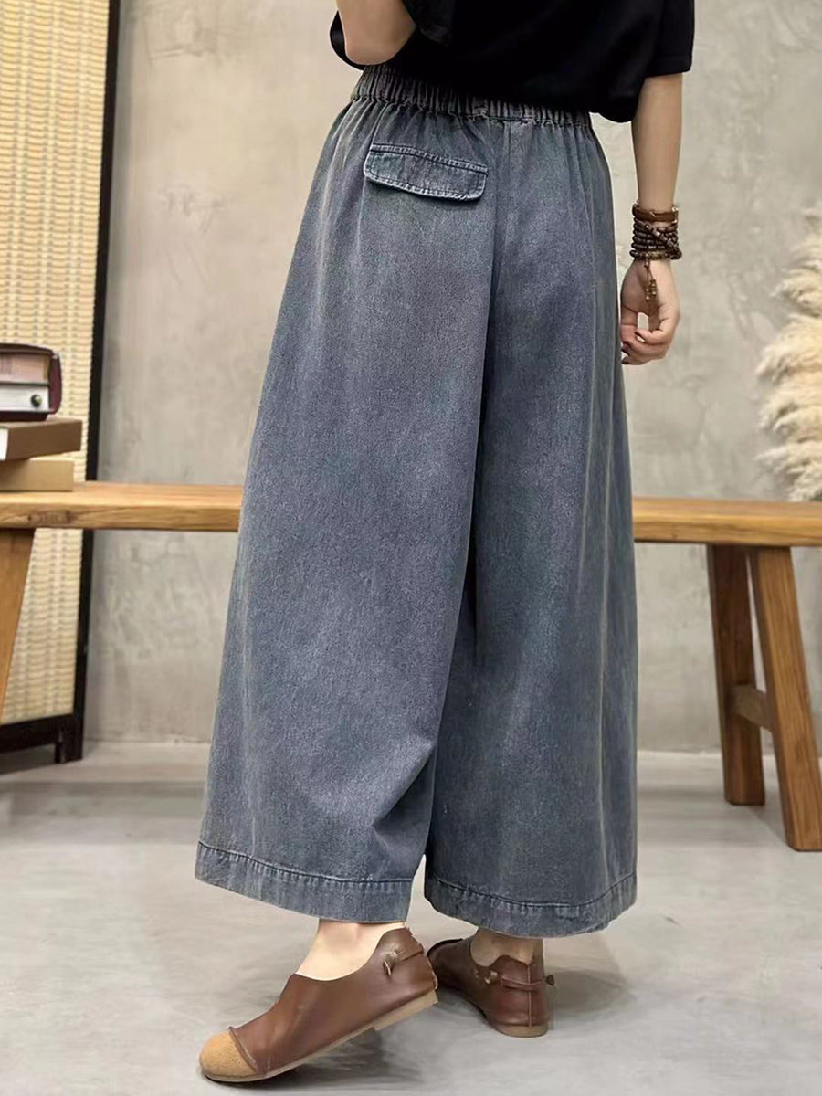 Effortlessly Elegant Pants with a Timeless Design
