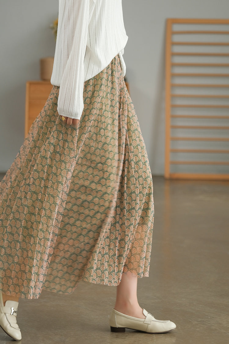 Classic Vintage & Enduringly Stylish Garment