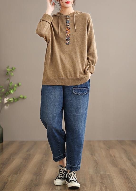 Elegantly Styled Trousers for Everyday Wear