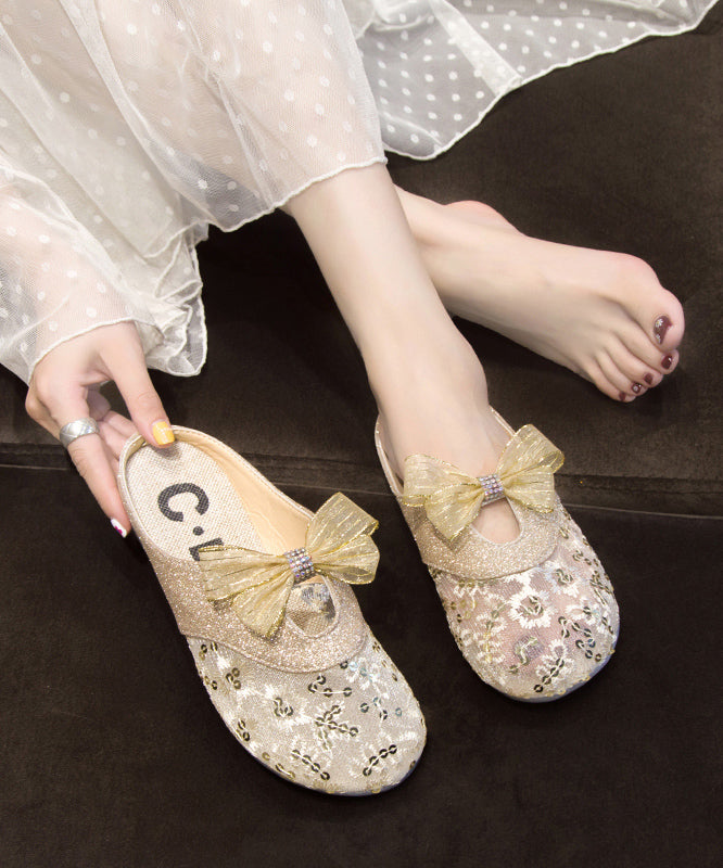 Graceful Orthopedic Sandals for Modern Look